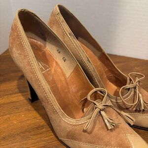 Vintage Stuart Weitzman for Joseph Tan Suede Heels